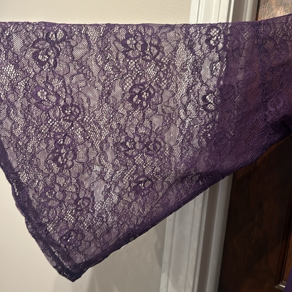 Purple Lace Sleeve Women's Top - Picture 3 of 5